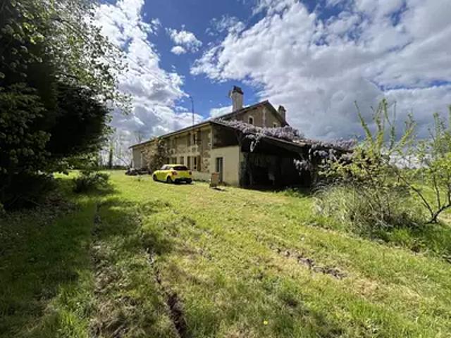 Maison vente à Confolens, Chasseneuil-sur-bonnieure