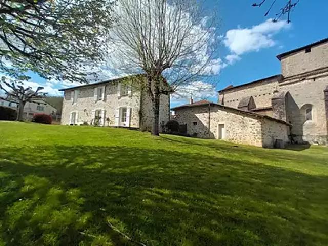 Maison vente à Confolens, Chasseneuil-sur-bonnieure