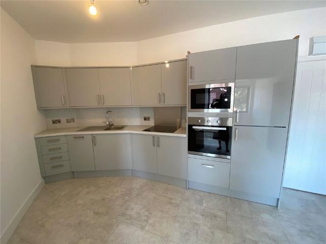 Apartment for rent in Chard Town, Chard