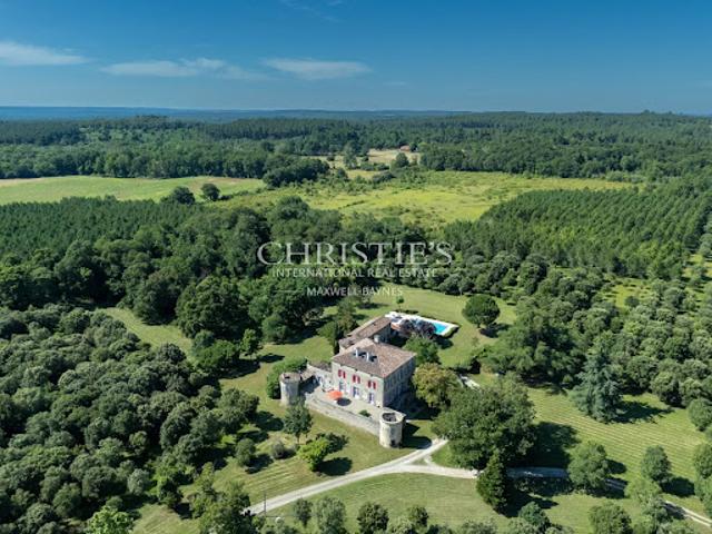 Château vente à Agen