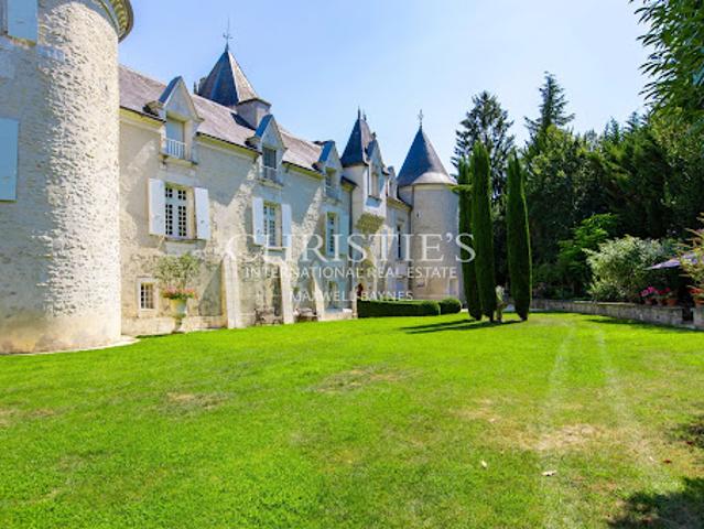 Château vente à Nontron, Brantôme