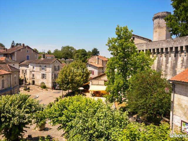 Maison vente à Nontron, Bourdeilles