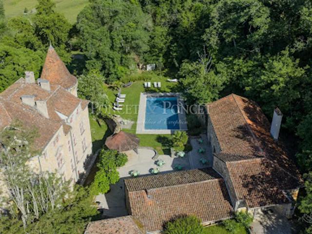 Château vente à Figeac