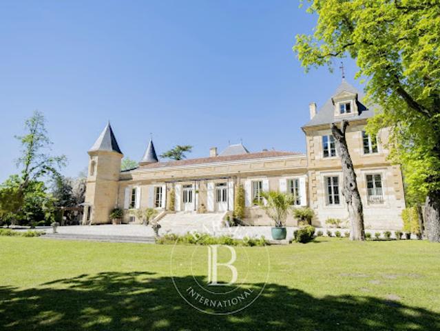 Château vente à Bordeaux, Léognan