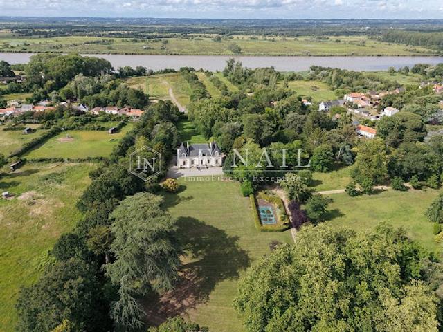 Château vente à Nantes, Le Pellerin
