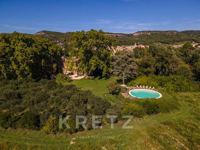 Château vente à Nîmes, Villeneuve-lès-avignon