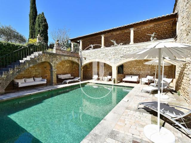 Château vente à Nîmes, Saint-maximin