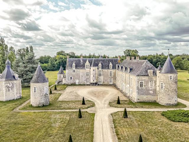 Château vente à Saumur