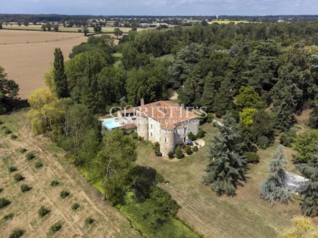 Château vente à Parthenay