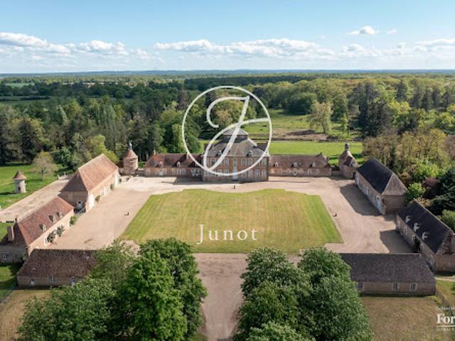Château vente à Bourges