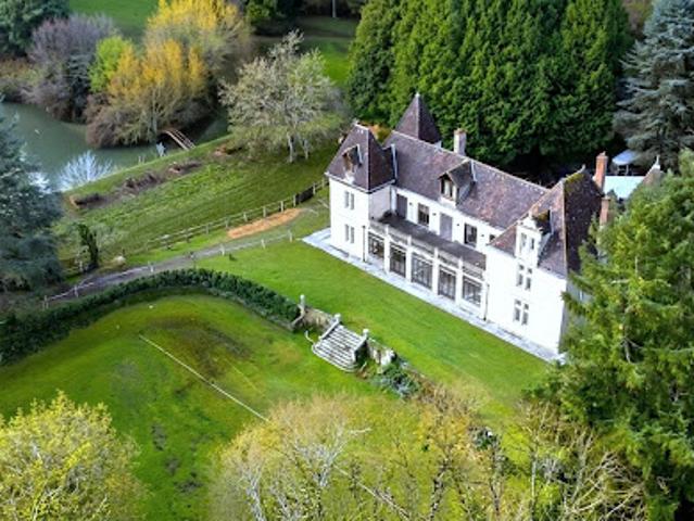 Château vente à Mortagne-au-Perche, La Madeleine-bouvet