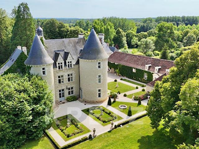 Château vente à Saumur