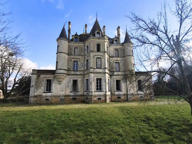Château vente à La Roche-sur-Yon, Chantonnay