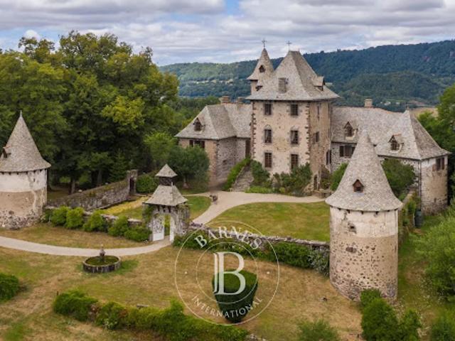 Château vente à Aurillac