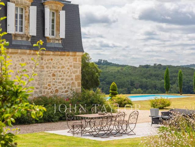 Château vente à Bordeaux