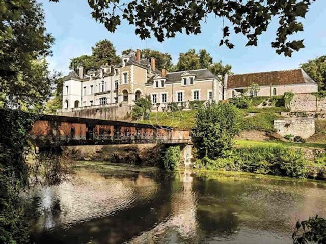 Château vente à Blois, Cellettes