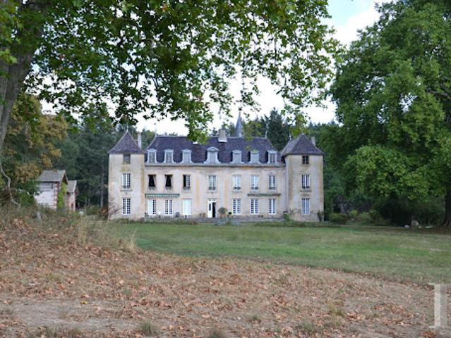 Château vente à Charolles