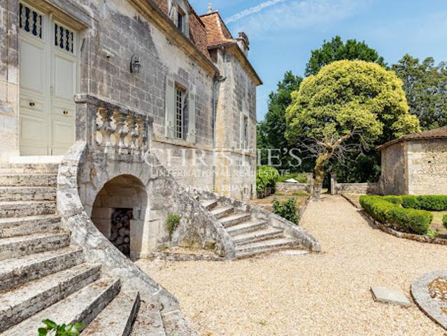 Château vente à Nontron, Brantôme