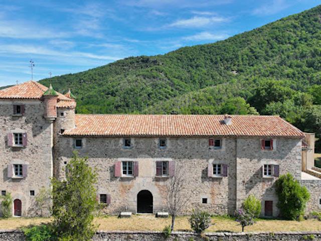 Château vente à Céret, Saint-laurent-de-cerdans