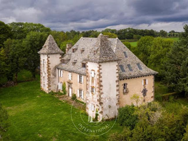 Château vente à Rodez, Mur-de-barrez