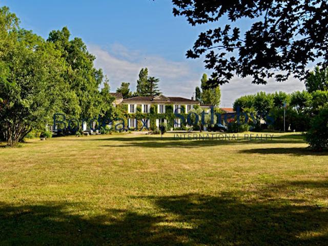 Château vente à Bordeaux