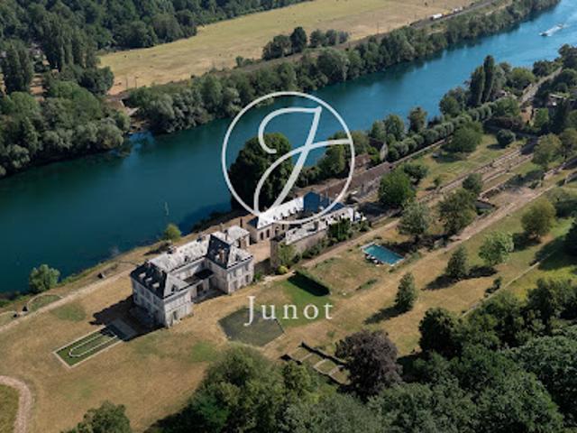 Château vente à Fontainebleau