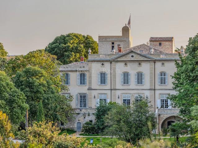 Château vente à Nîmes, Uzès