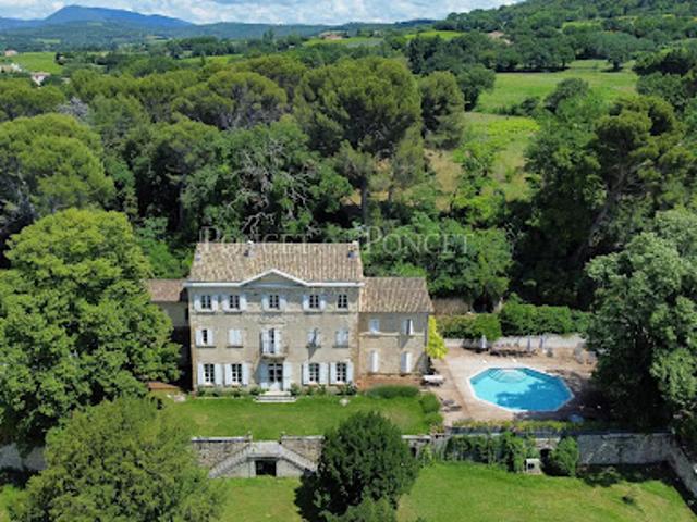 Château vente à Nyons, Suze-la-rousse