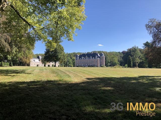 Château vente à Avesnes-sur-Helpe, Dourlers