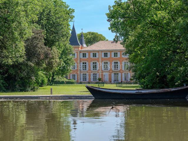 Château vente à Pézenas
