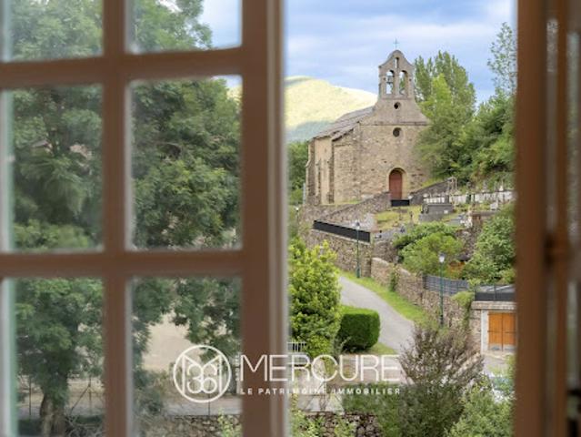 Château vente à Foix, Urs