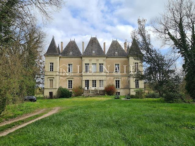 Château vente à Saumur