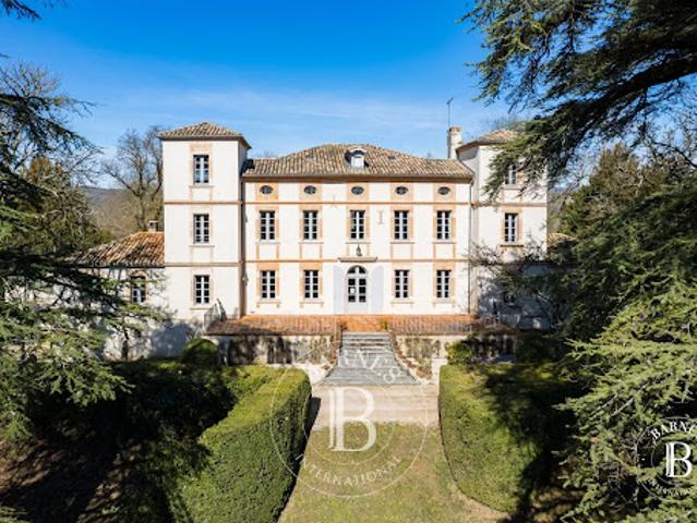 Château vente à Thiers, La Renaudie