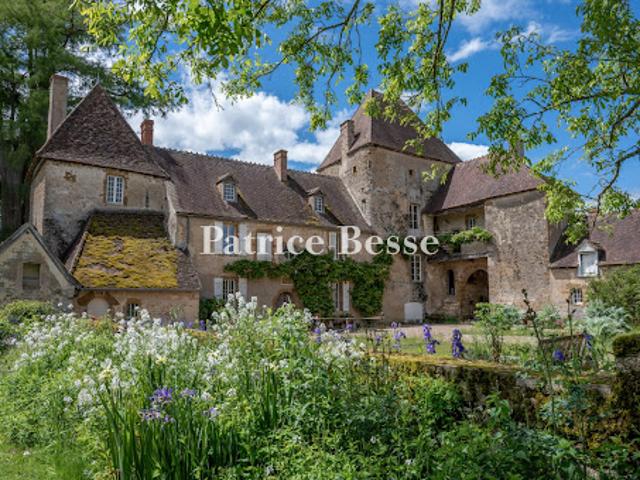 Château vente à Château-Chinon (Ville), Châtillon-en-bazois