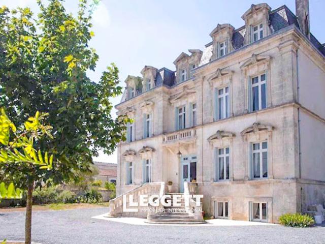 Château vente à Saint-Jean-d'Angély, Aulnay