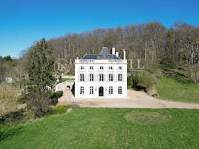 Château vente à France métropolitaine, Angers