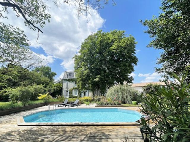Château vente à Cognac, Cherves-richemont