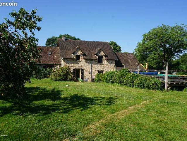 Maison vente à Nontron, Saint-priest-les-fougères