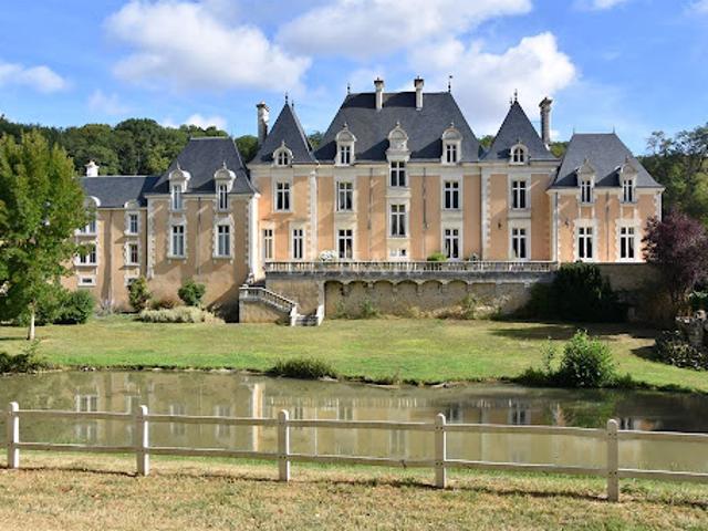 Château vente à Poitiers