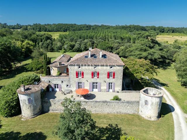 Château vente à Agen