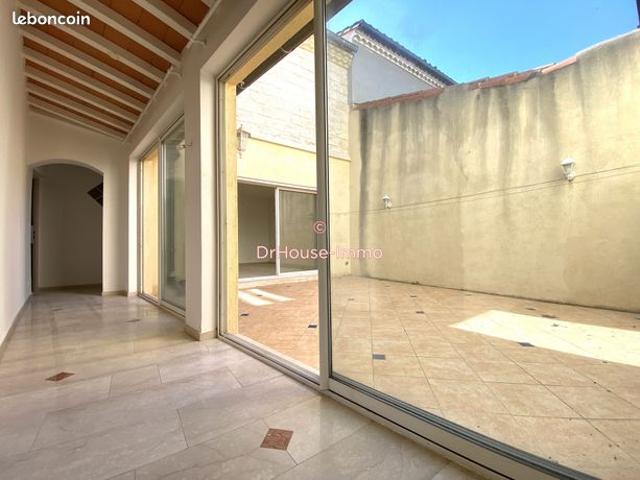 Maison vente à Nîmes, Saint-laurent-d'aigouze