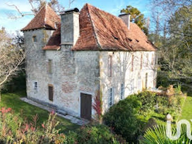 Château vente à Momas, Pyrénées-Atlantiques