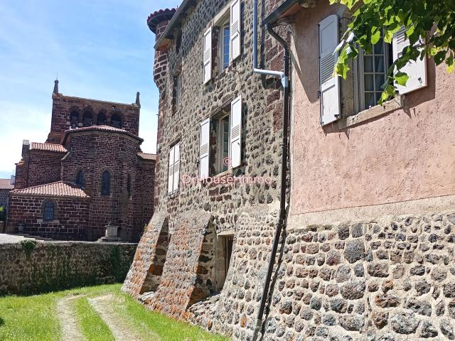 Château vente à Le Puy-en-Velay, Bains