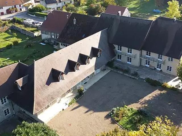 Maison vente à Château-Chalon