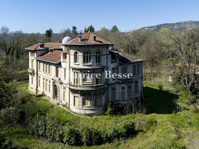 Château vente à Valence
