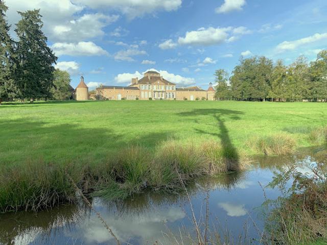 Château vente à Nevers, Magny-cours