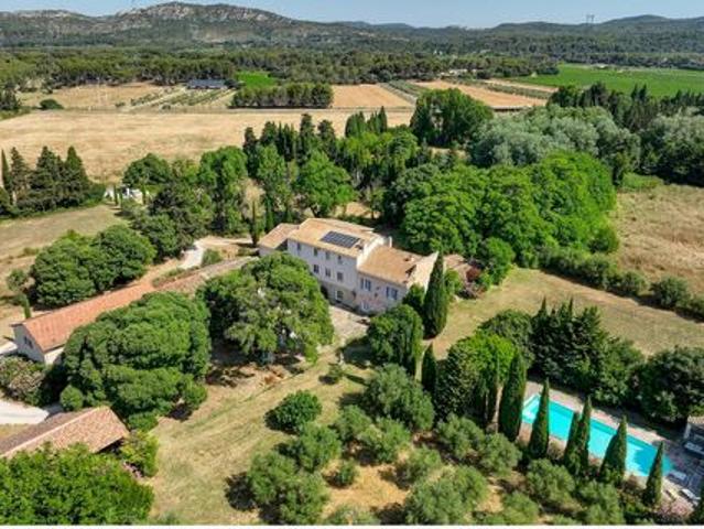 Château vente à France métropolitaine, Salon-de-provence