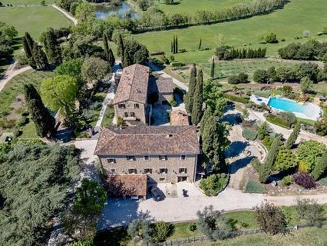 Château vente à Arrondissement de Draguignan, Ampus