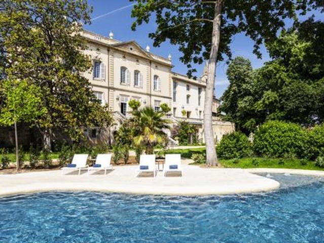 Château vente à Nîmes, Uzès