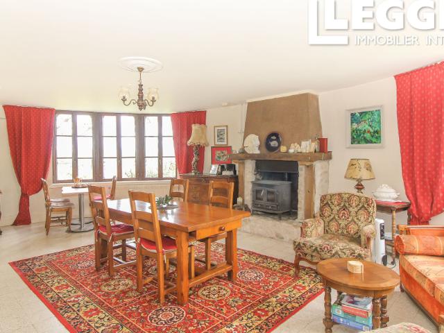 Château vente à Parthenay, Le Chillou